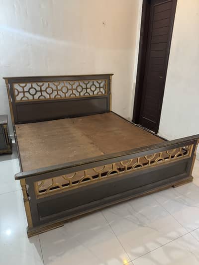 King size double bed
