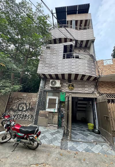 2.5 Marla House-Fully Tiled & Ready to move