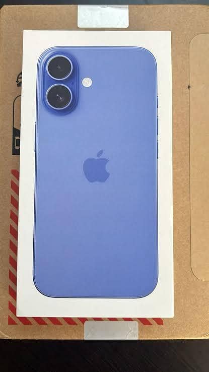Apple iPhone 16 1