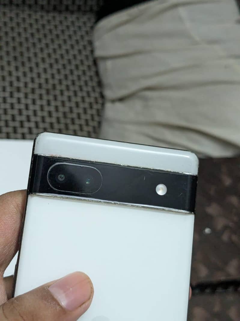 Google Pixel 6a 1