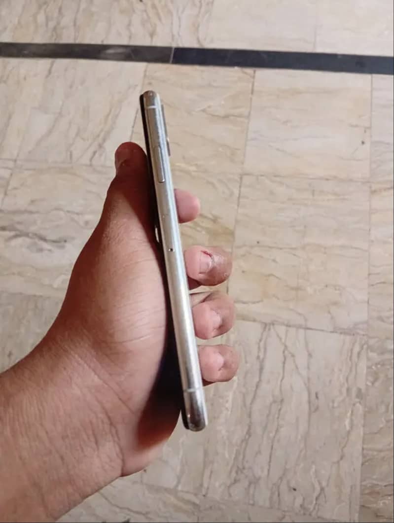 iPhone X 256 4
