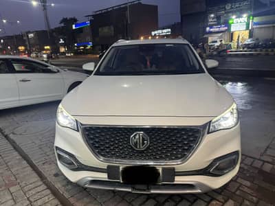MG HS 2021