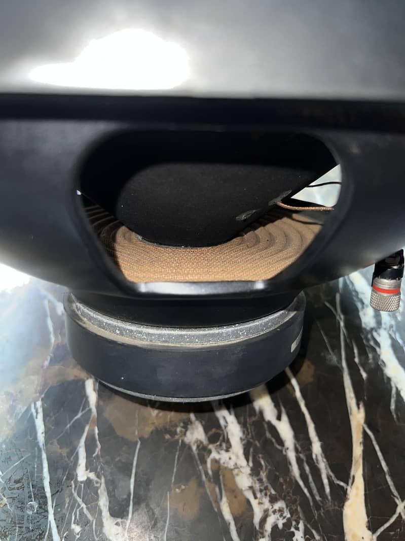 Subwoofer 2