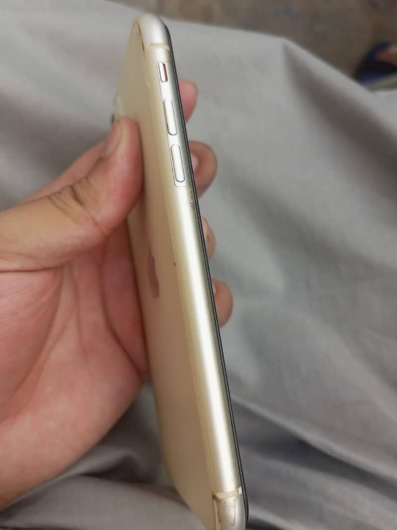Apple iPhone 11 2