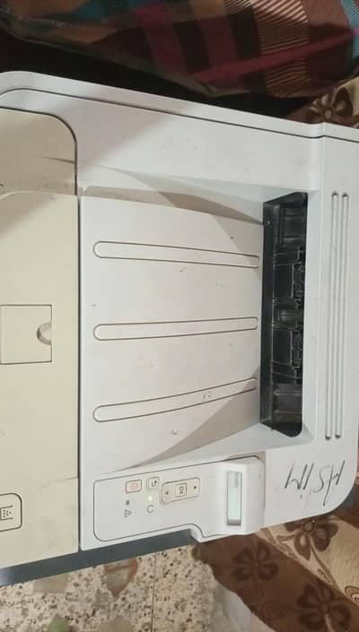 HP laser Jet printer For UGRENT SALE !