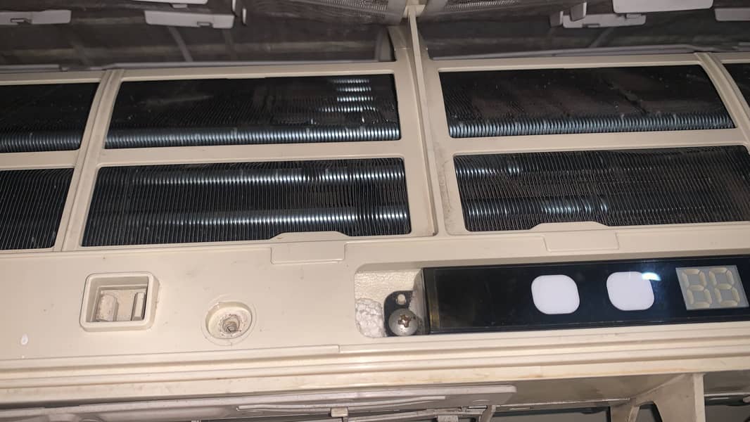 Gree Split AC 1.5ton 2