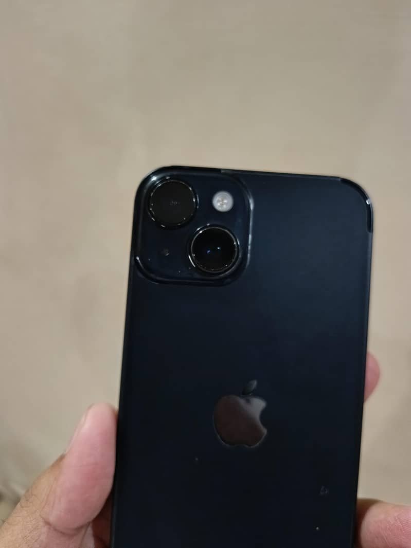 Apple iPhone 14 4