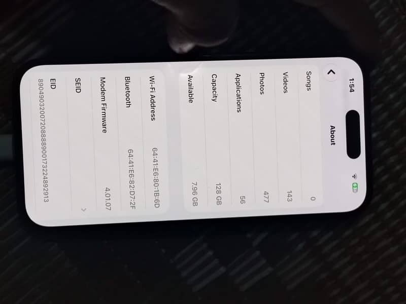 Apple iPhone 15 5