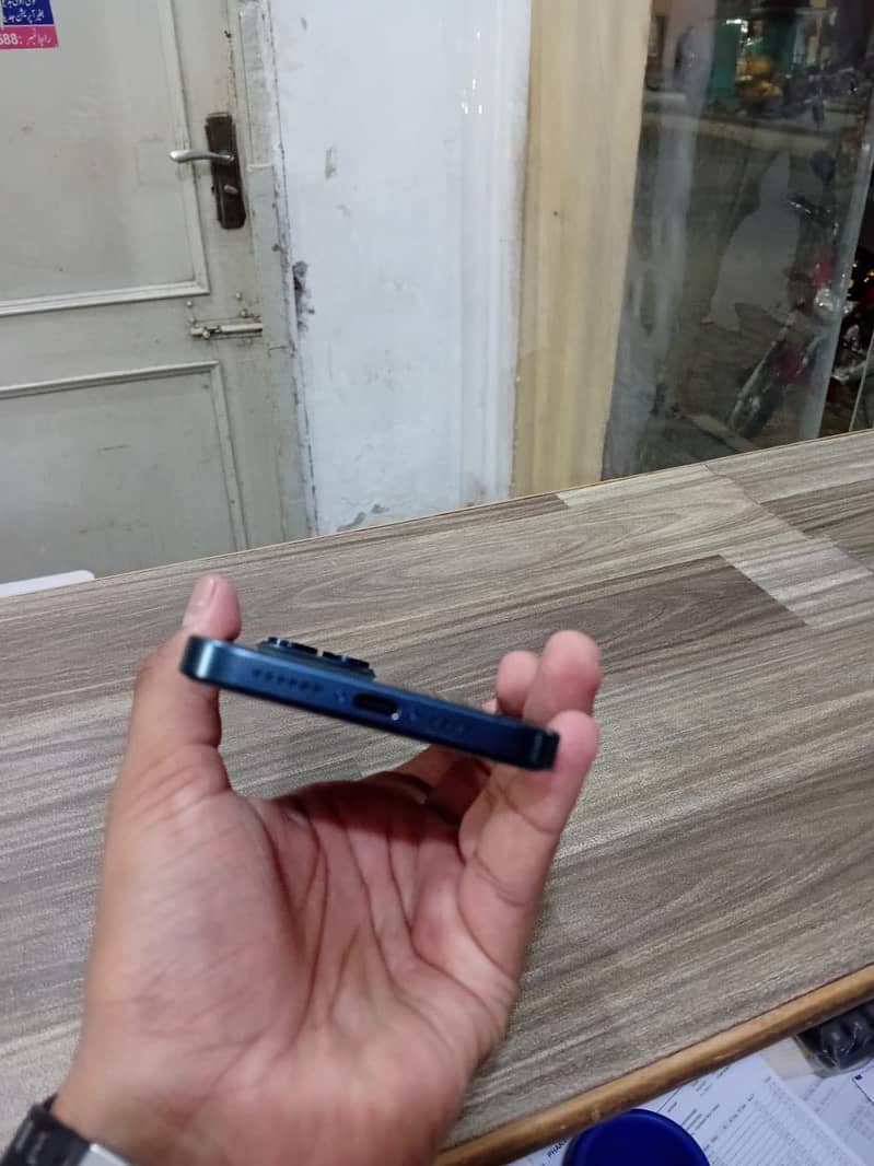 iPhone 15 pro max 1