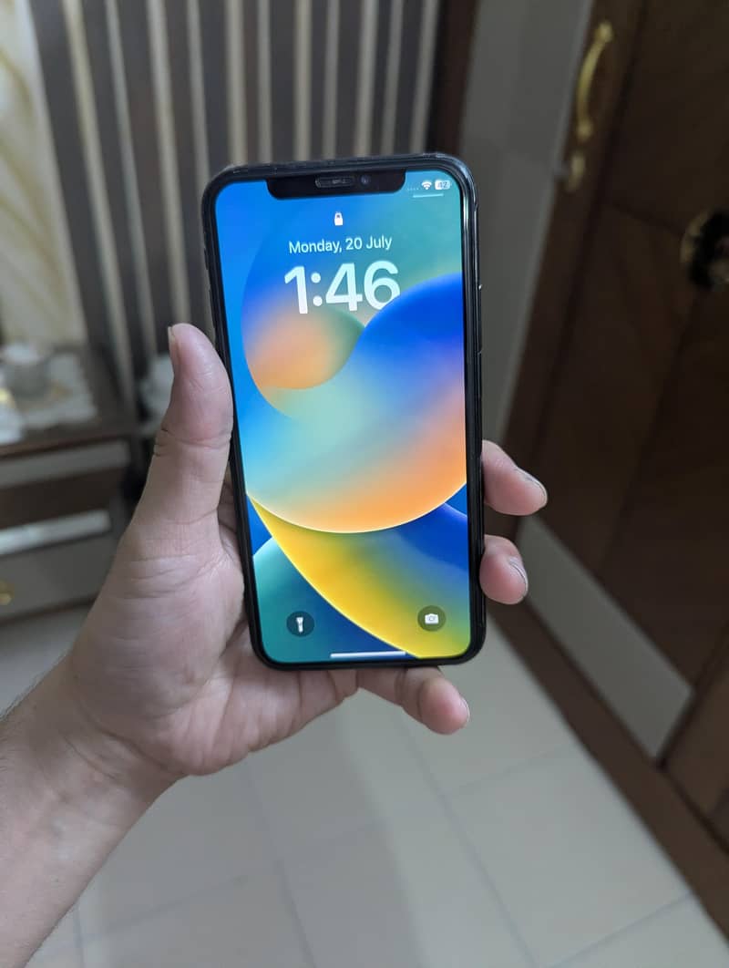 Apple iPhone X 1
