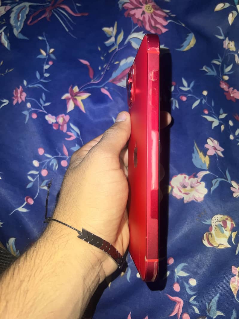 Apple iPhone 14 plus 3