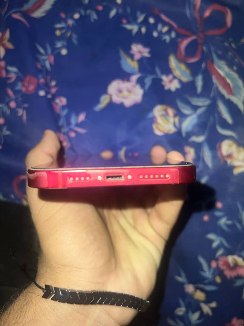 Apple iPhone 14 plus 4