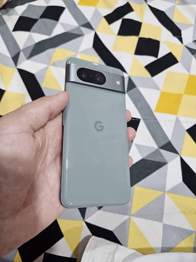 Google Pixel 8