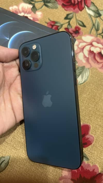 IPhone 12 bro with box