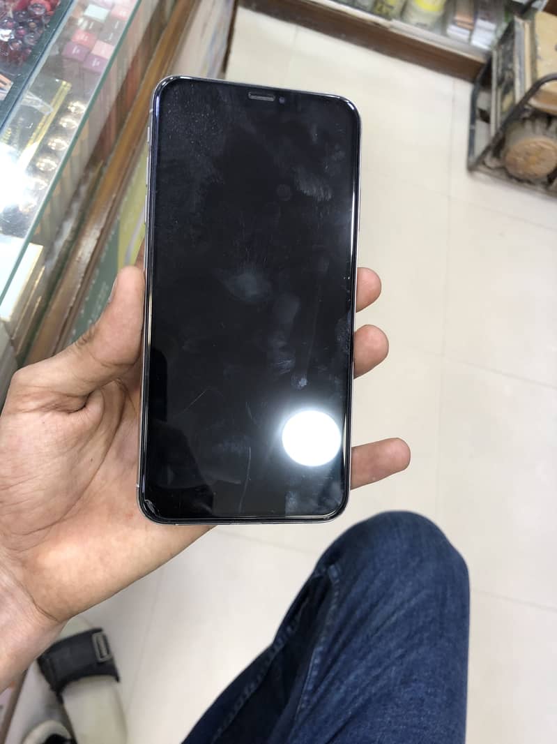 Apple iPhone X 1
