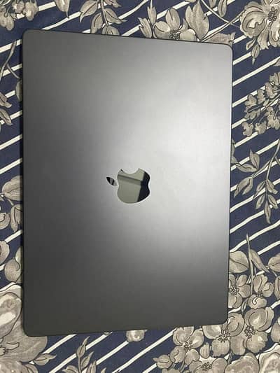 Macbook M4 Pro 2024 | 24GB | 512SSD | 14.2 inch