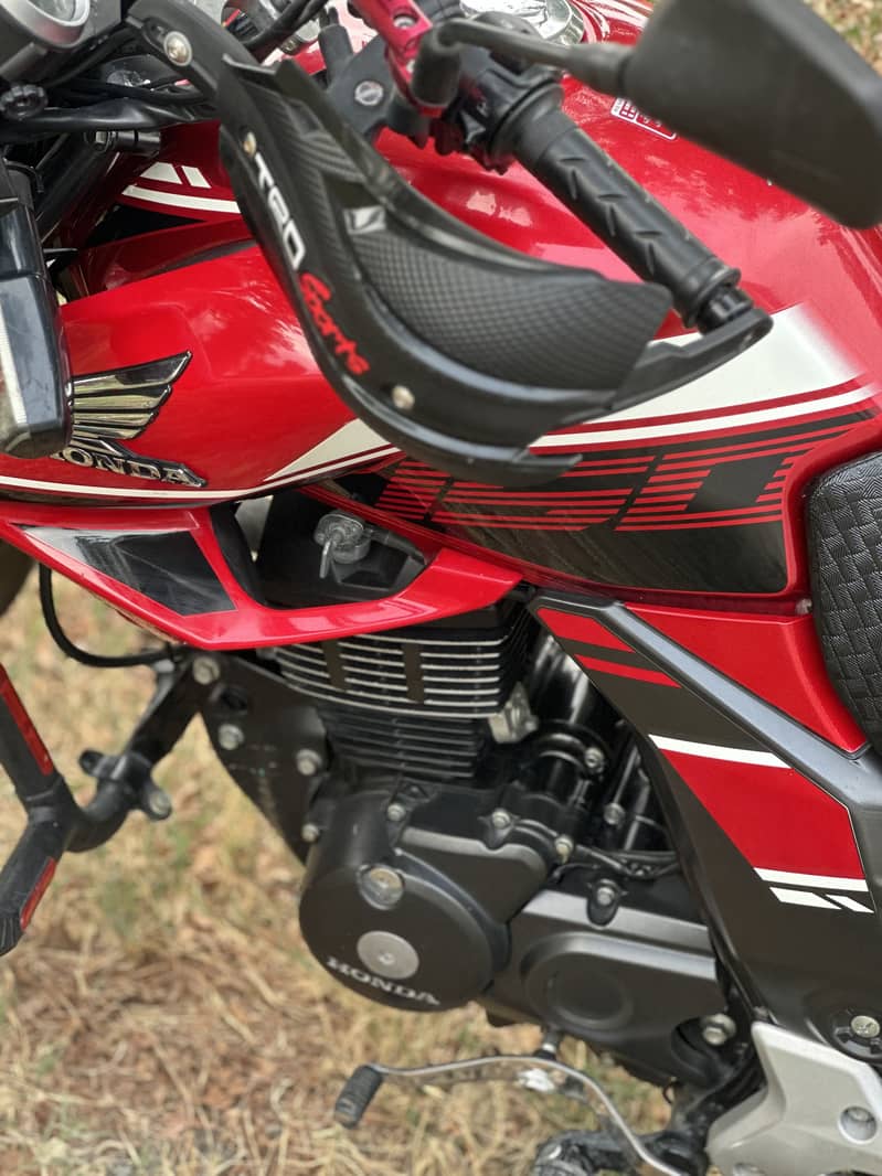 Cb150f 4