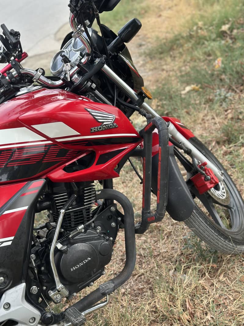Cb150f 7
