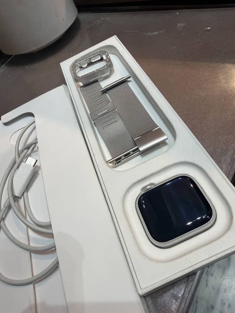 Apple watch 1