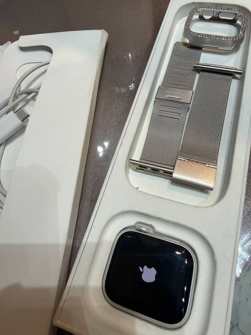 Apple watch 2