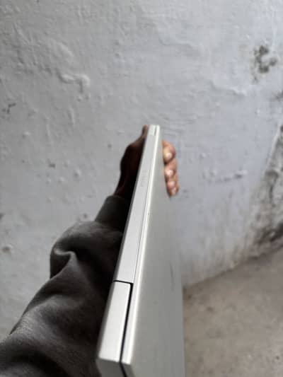 Hp ELITE BOOK g6 840