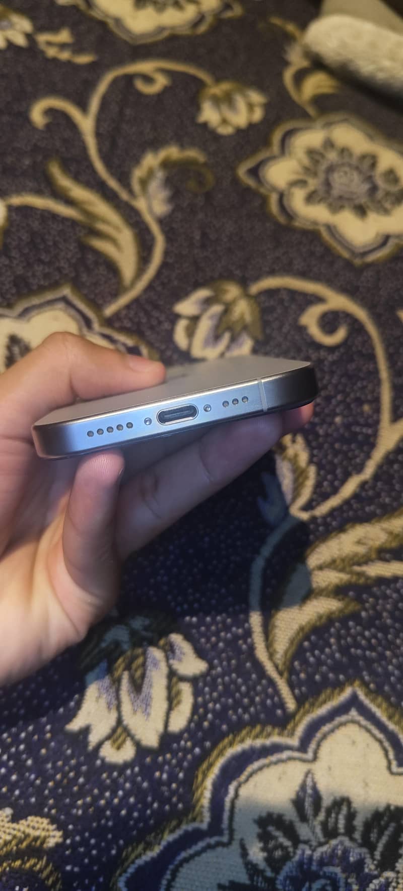 Apple iPhone 15 Pro 5