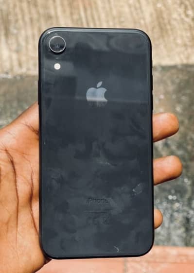 Apple iPhone XR