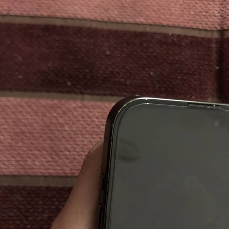iPhone 15 Pro 3