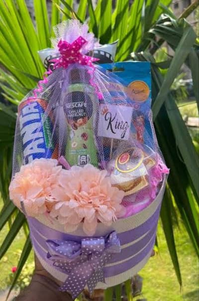 gift basket customised