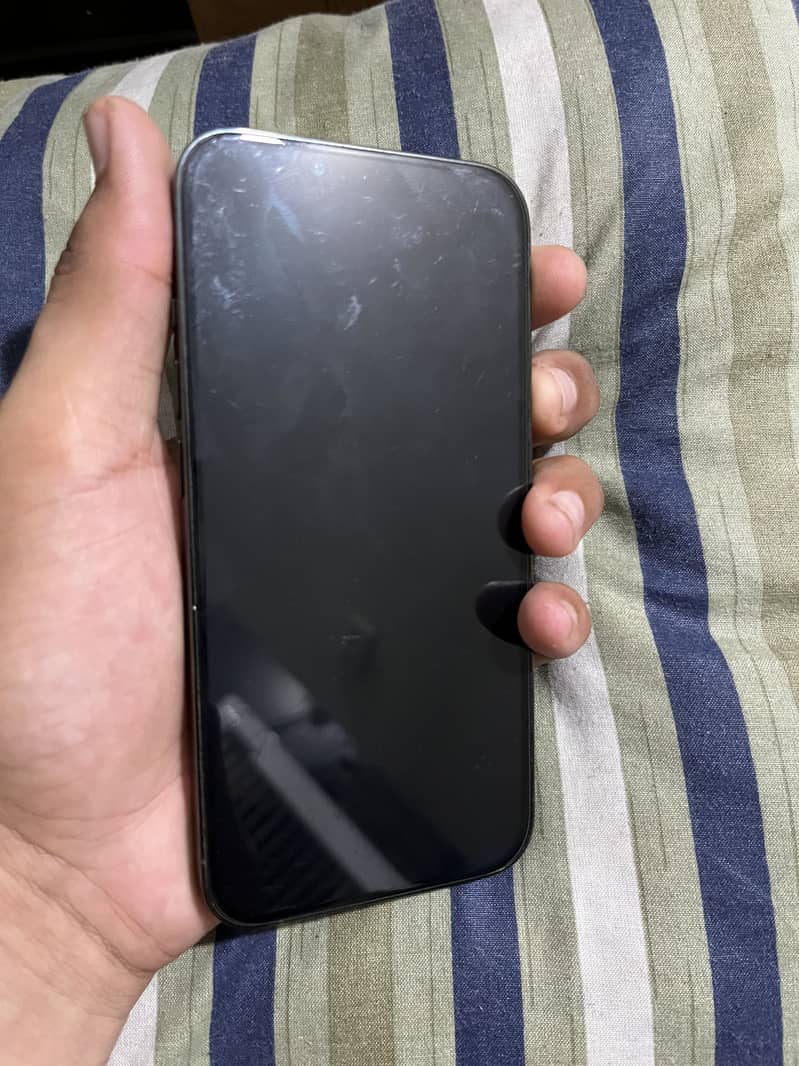 Apple iPhone 13 Pro 1
