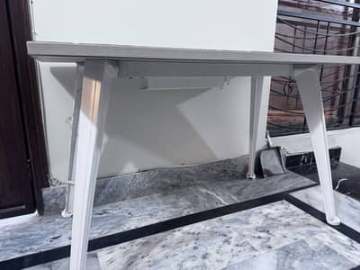 Interwood Iron Table
