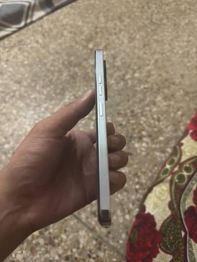 Tecno CAMON 20