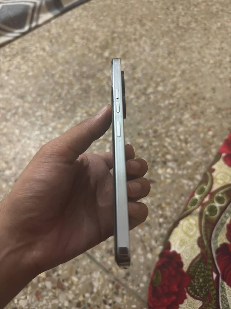 Tecno CAMON 20 0