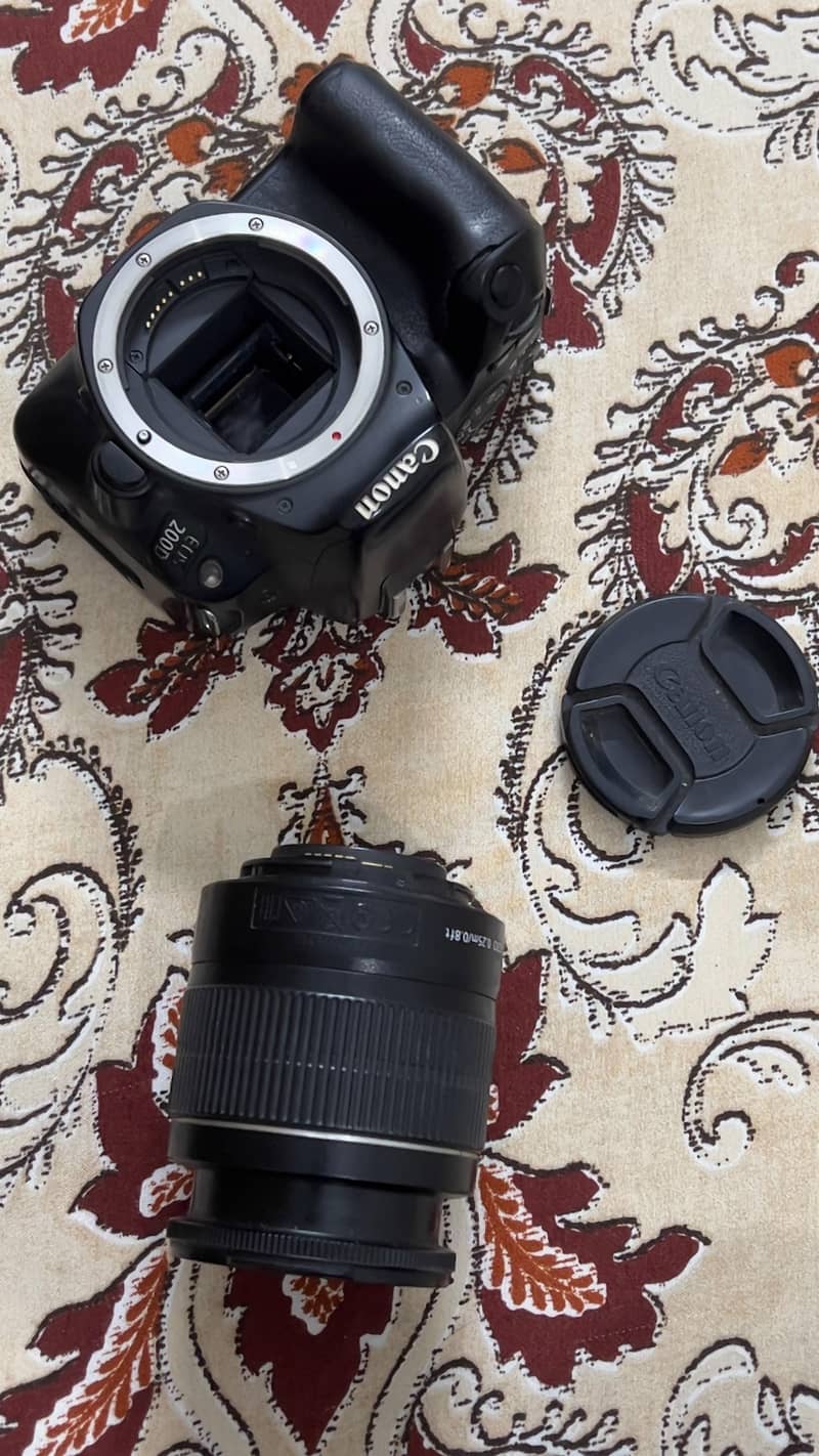 Canon Eos 200D 3