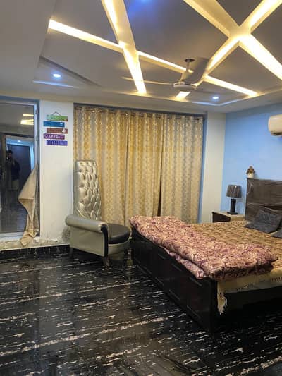 One bedroom daily basis laxusry short stay apartment available for rent