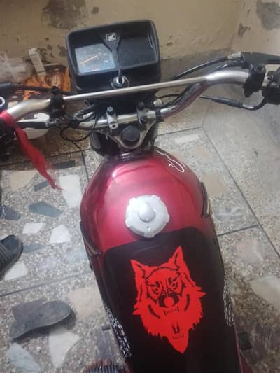 Metro 125 bike for sale 10/10 condition
