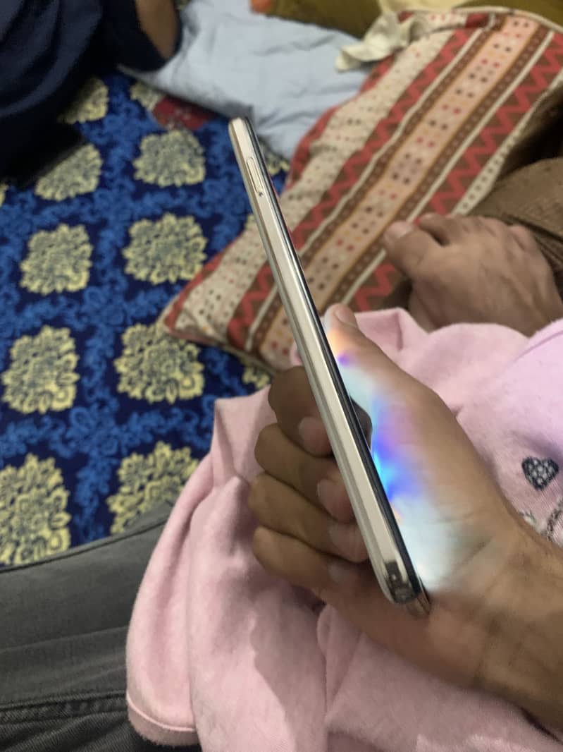 Tecno Camon 18P 4