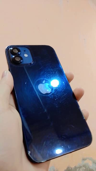 Apple iPhone 12
