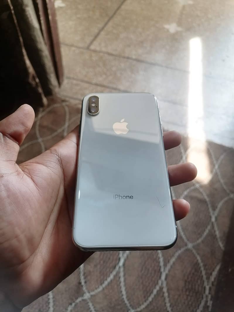 Apple iPhone X 0