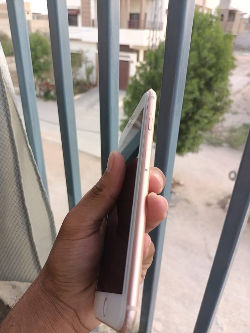 iPhone 8 plus 1