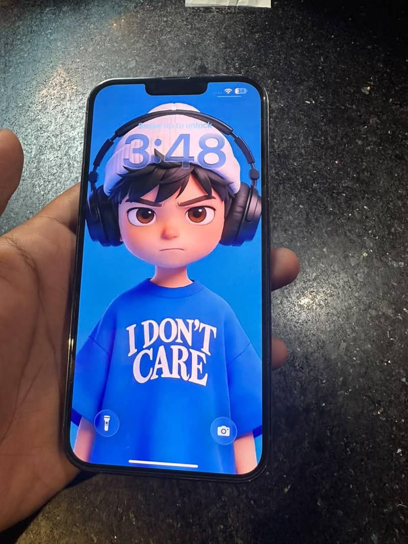 Apple iPhone 13 Pro Max 4