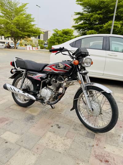 Hona 125