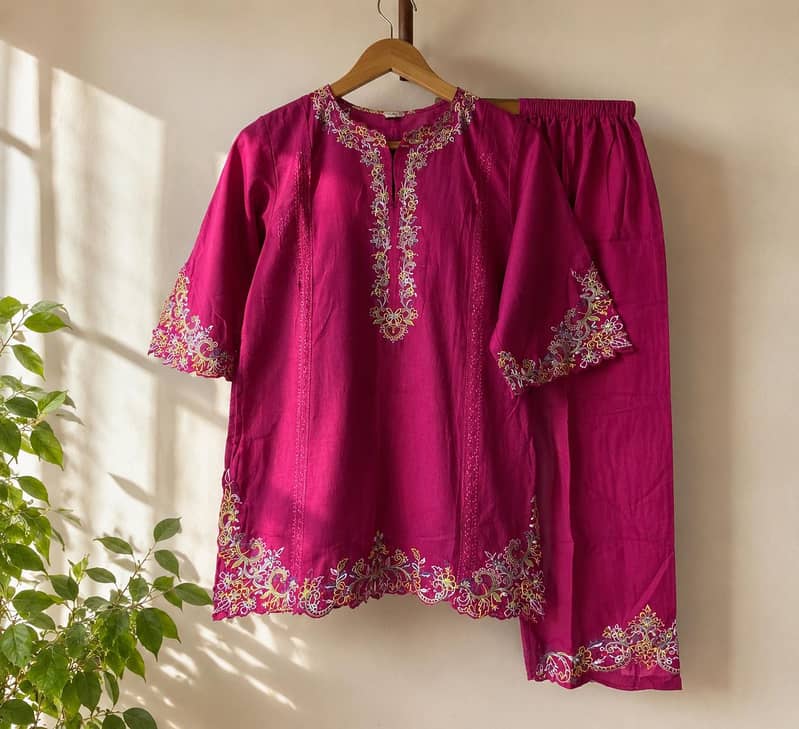 Preloved dresses 0