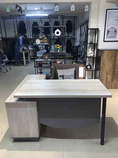 Manager table/ office table
