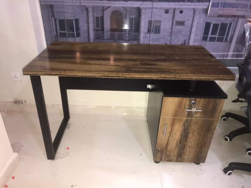 Manager table/ office table 6