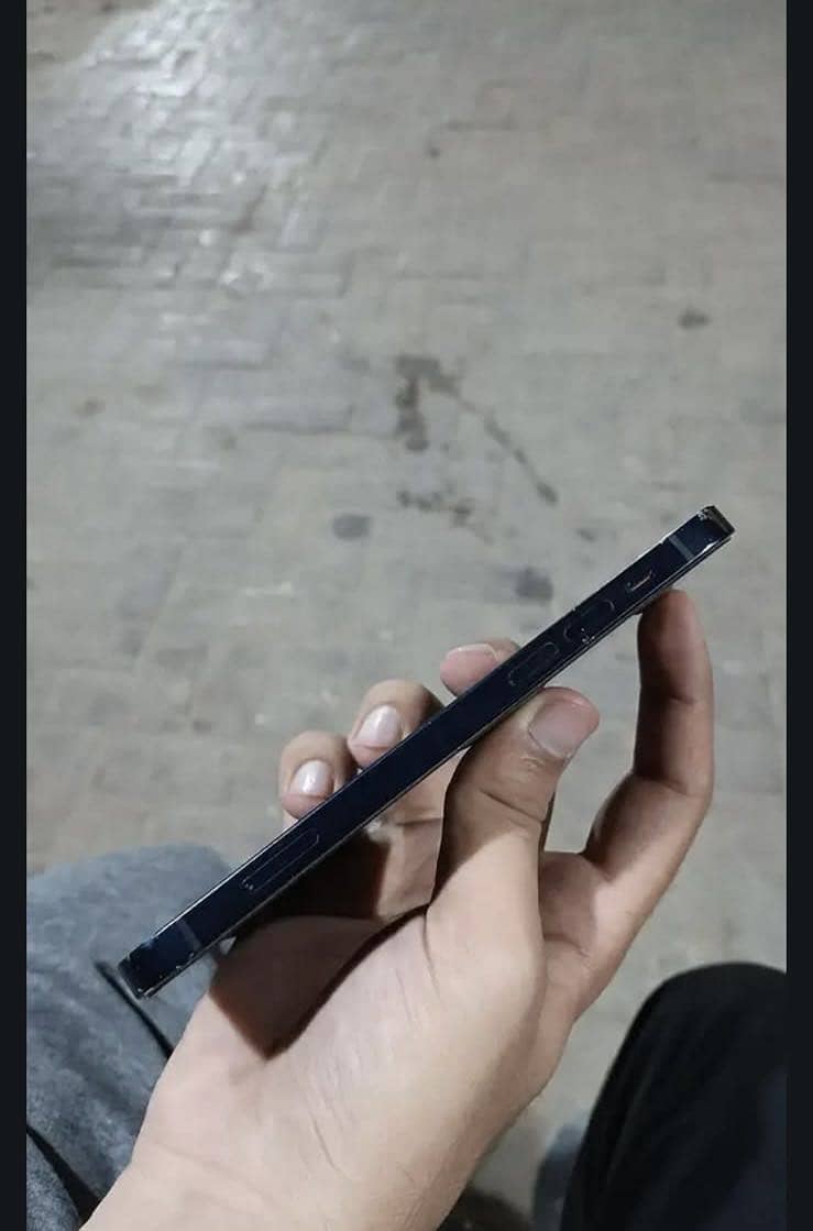 Iphone 12 2
