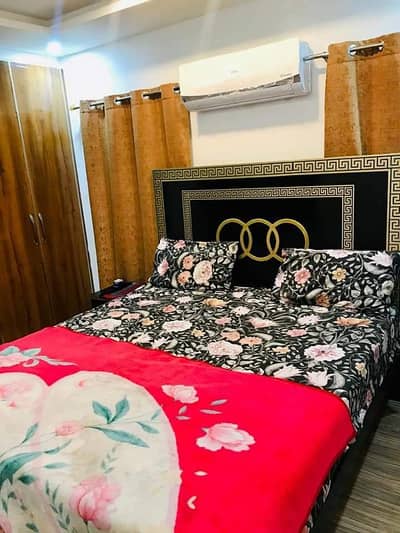 1 bed daily basis laxusry apartment available for rent in bahria town