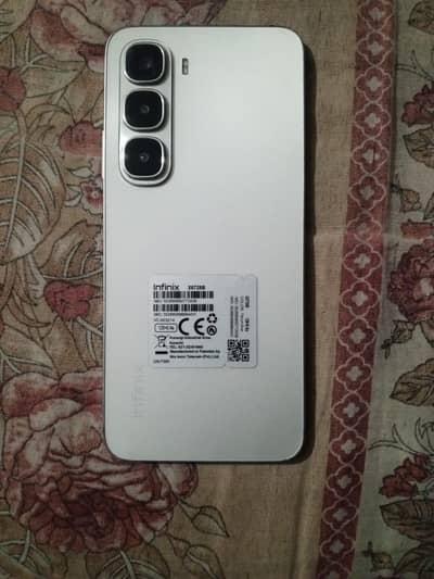 Infinix Hot 60 i