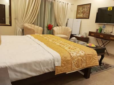 One bedroom daily basis laxusry short stay apartment available for rent in bahria town
