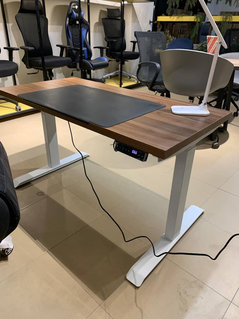 standing desk,height adjustable table,office table,table 1